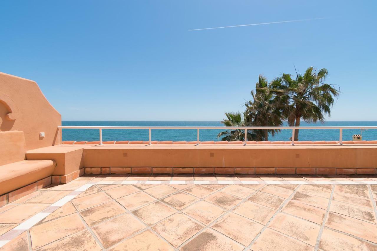 Urb Playa Azul 24 Villa Estepona Luaran gambar